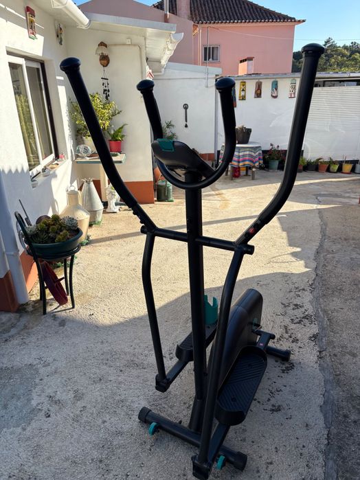 Bicicleta Elíptica Domyos Essential 120 – Pouco uso!