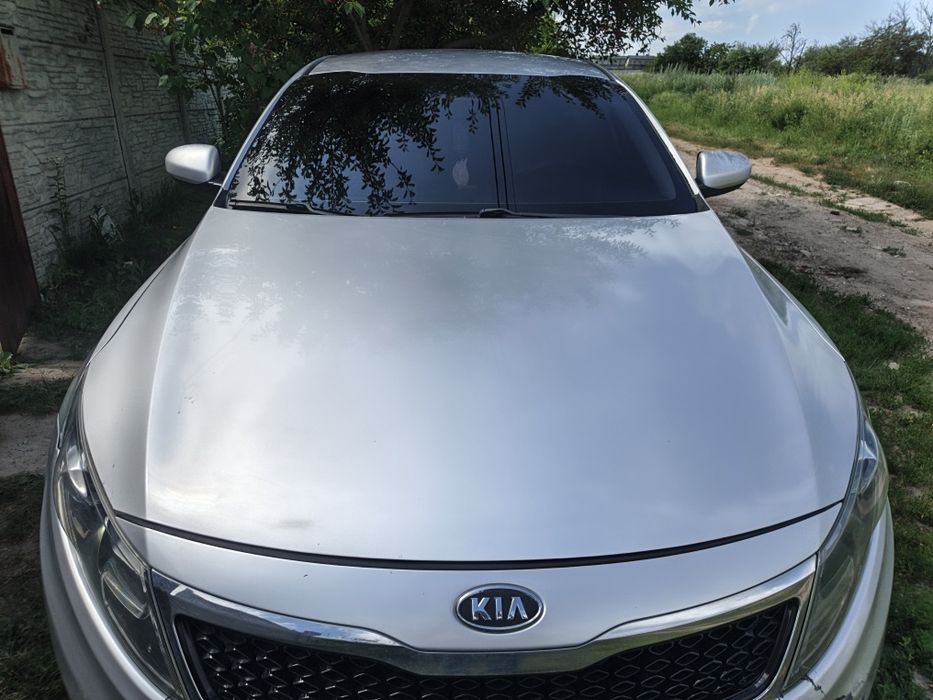Продам машину Kia k5