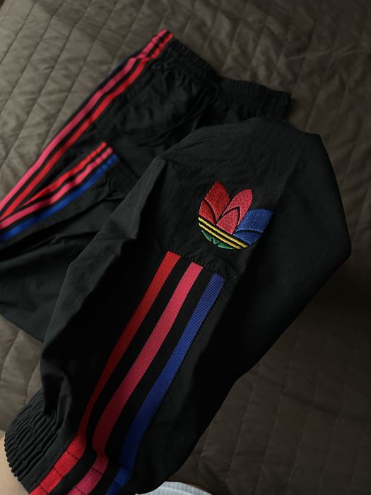Спортивные штаны Adidas