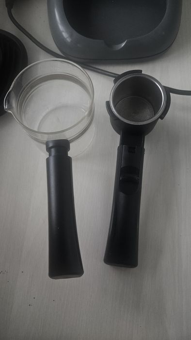 Кавова машинка, кавоварка еспресо Delonghi EC6, ріжкова (рожкова)