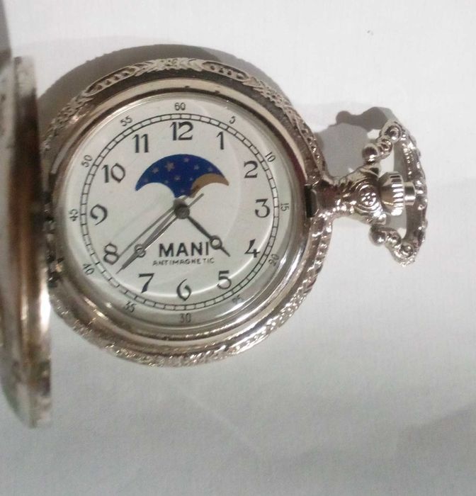 Карманные часы ретро