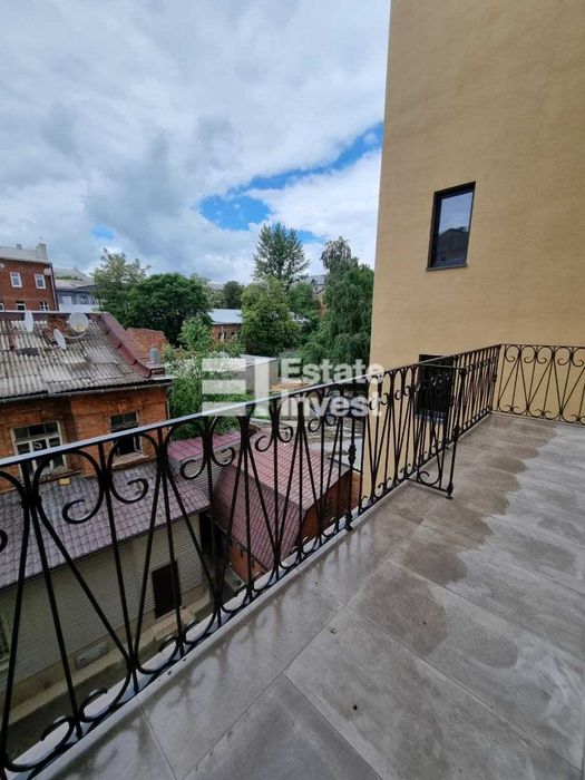 Продам ОСЗ 1755 кв.м. в Центре города, ул. Потебни, 9 - More