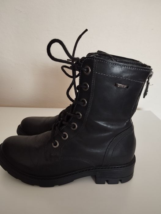 Zimowe Trzewiki Lasocki Young dla dziewczynki rozmiar 34,. kolor czarn