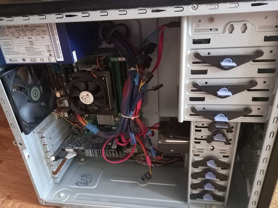 Продам комп'ютер для навчання та простих програм