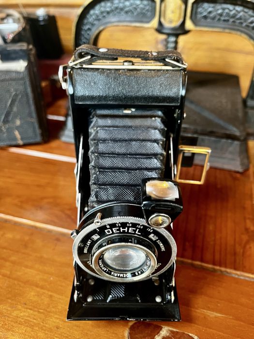 Antiga maquina fotográfica Demaria-lapirre Dehel