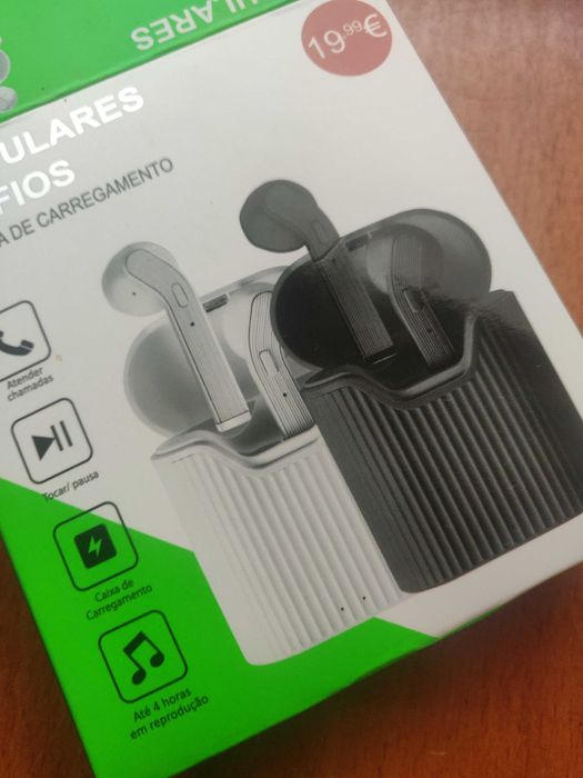 Conjunto fones novos