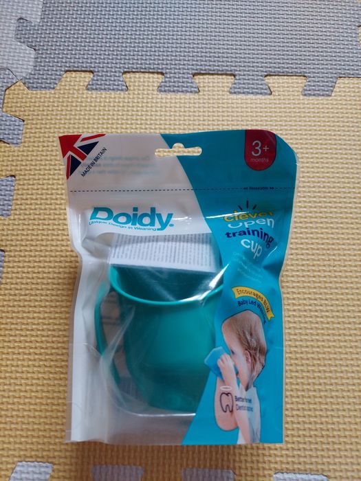 Nowy KUBECZEK DOIDY CUP kubek do nauki picia