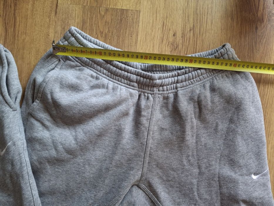 Nike 2x pary spodnie dresowe rozmiar L