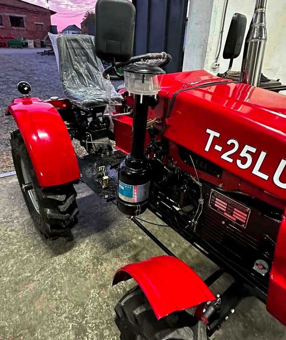 Новітній мототрактор Булат Т-25 NEW  +ФРЕЗА+ПЛУГ+ДОСТАВКА. Трактор