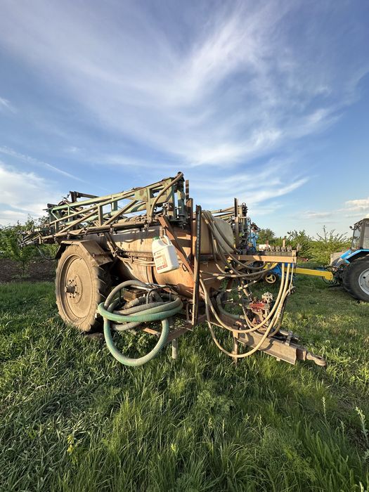 Продам Львовский оприскувач