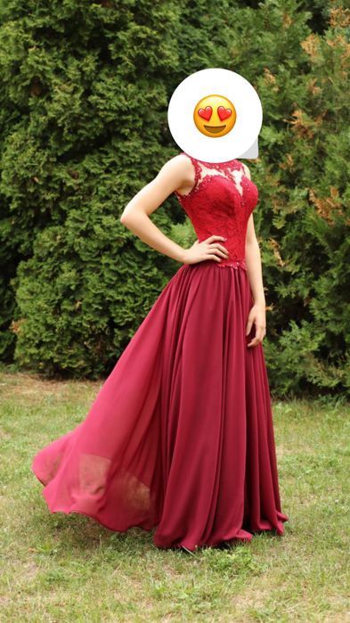 Випускна довга вечірня сукня кольору марсал, бордова