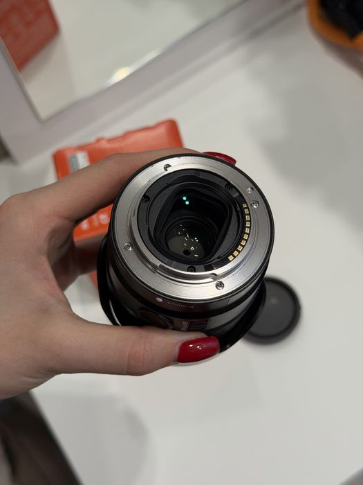 Обʼєтив Sony 35mm 1.8