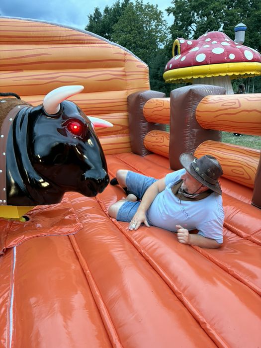 Byk rodeo, dmuchańce, animacje  warsztaty, piana party, fotobudka