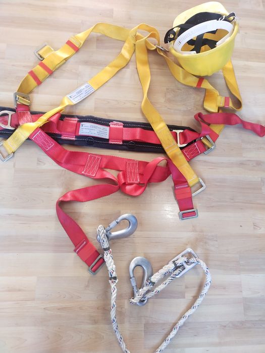 Szelki bezpieczeństwa do prac na wysokościach