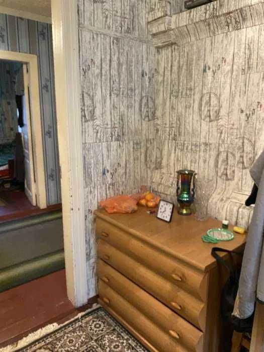 Житловий будинок з усіма комунікаціями в центрі Козина, газ