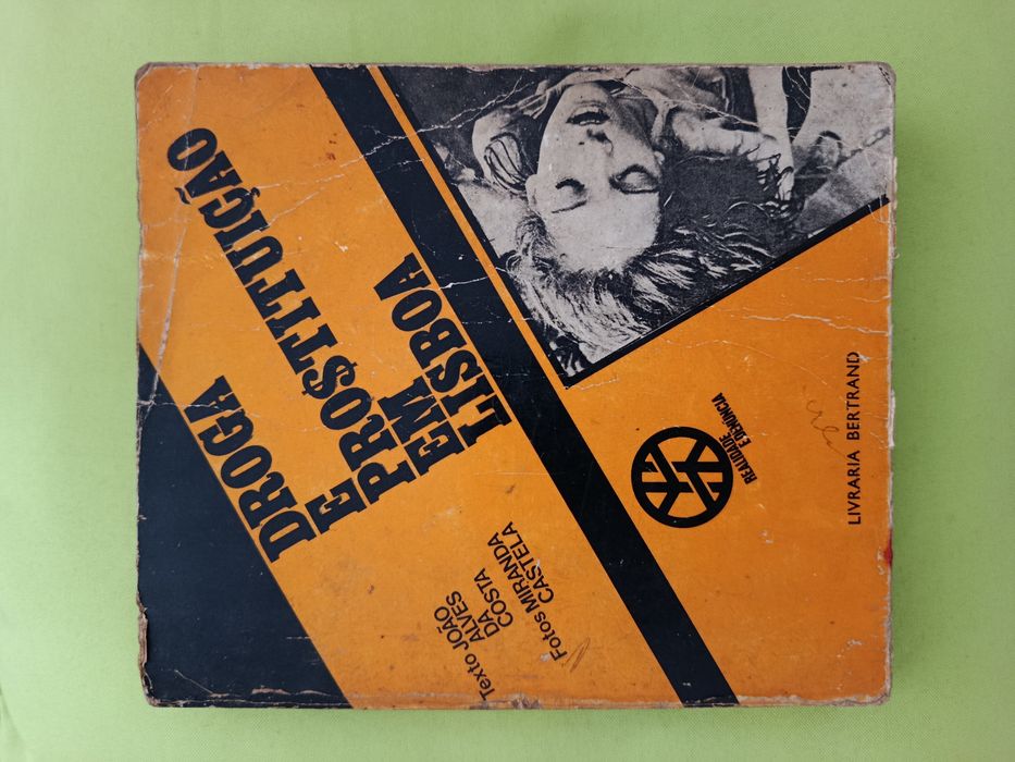 Lote dourado de 8 LIVROS ( II )
