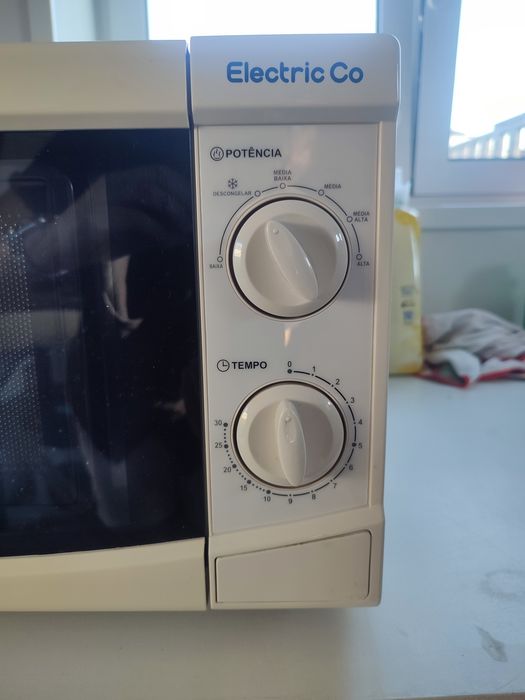 Microondas Electric Co