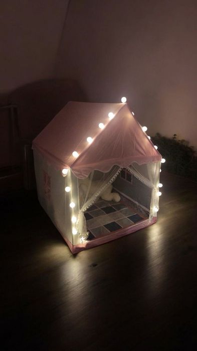 ZESTAW Namiot Domek dla Dzieci Zamek do Pokoju i Ogrodu + Lampki LED