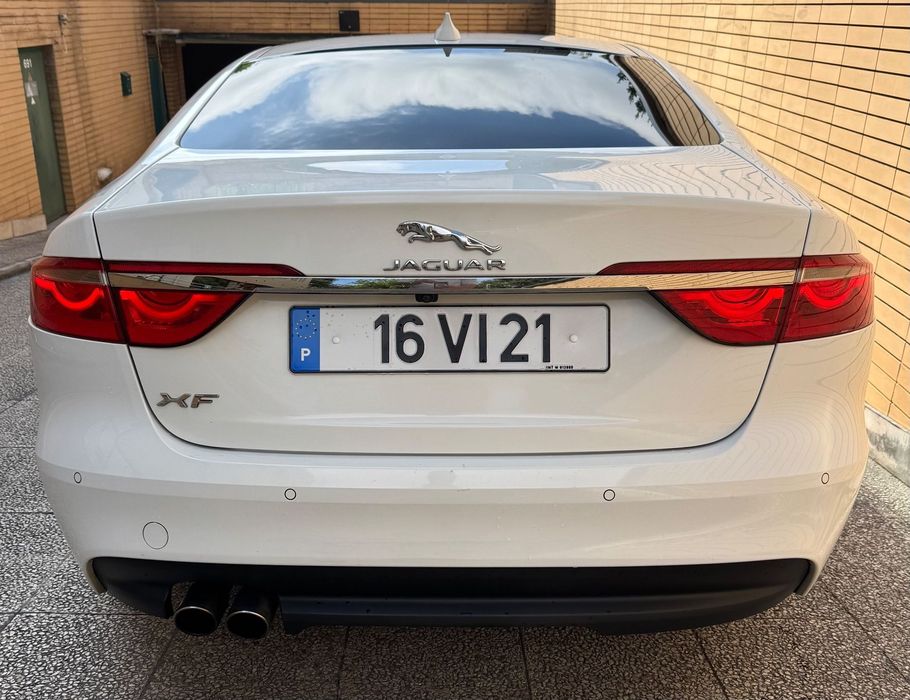 Jaguar XF 2.0 D Prestige AWD Aut.