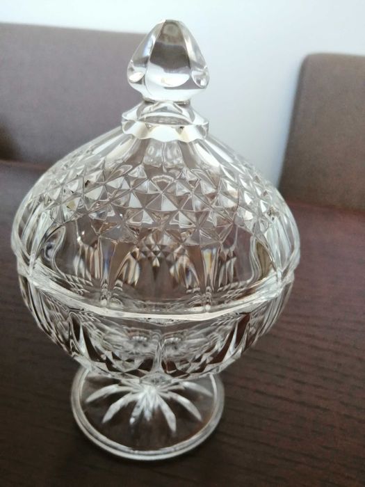 Pratos / Boleira /cinzeiro em cristal