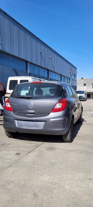 Opel corsa d 1.3 cdti 2012