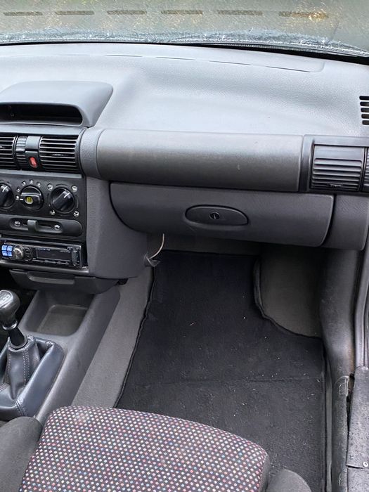 Vendo OPEL corsa b 1250€