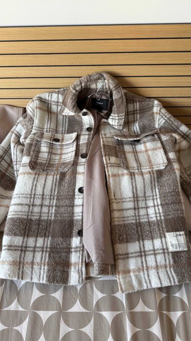 Casaco comprido Bege de pelo curto