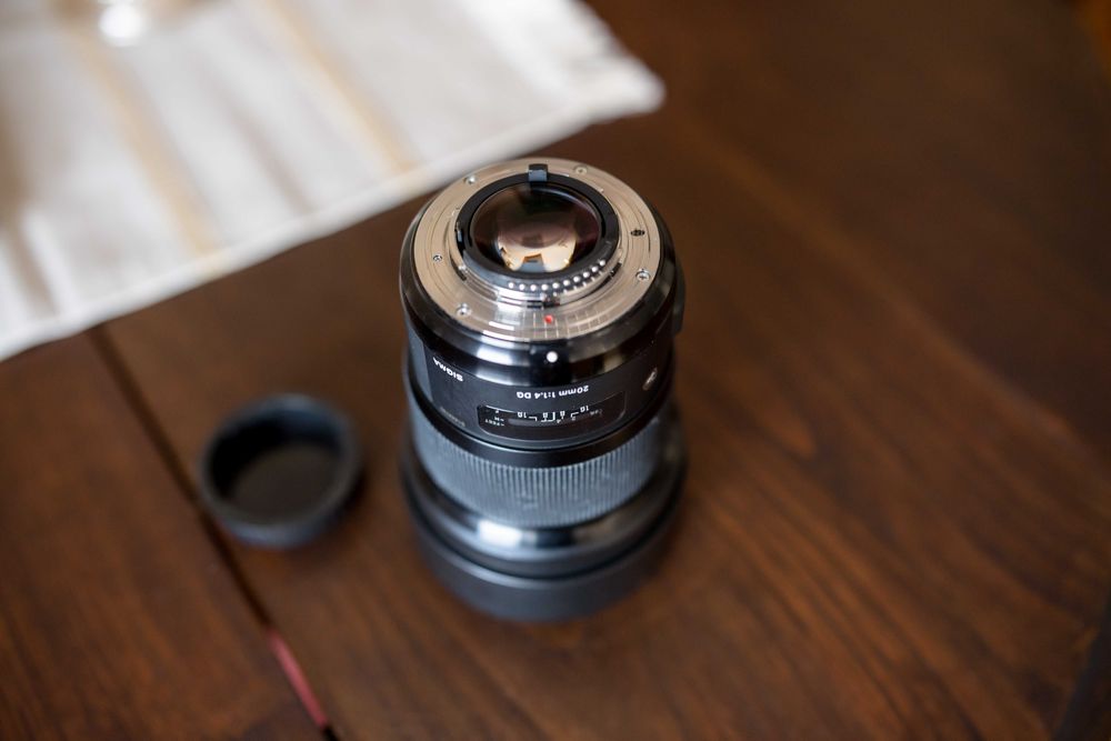 Vendo Sigma 20mm 1.4 art (Nikon) com usb dock