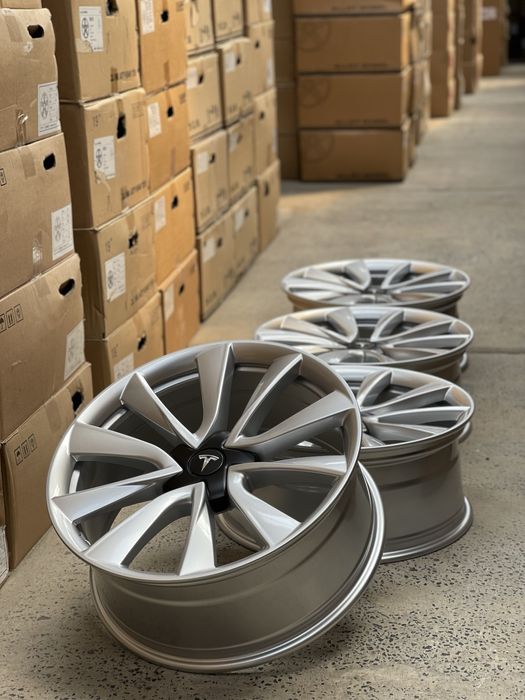 Диски Нові R20/5/114,3 TESLA Model Y Model 3 в Наявності