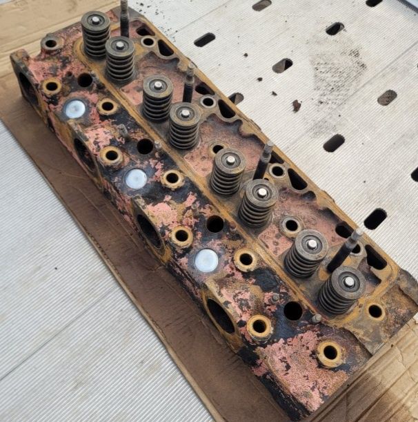 Głowica 4 Zetor, Ursus C380,385,912,914