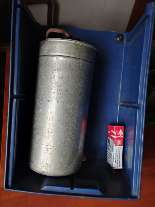 Конденсатор кмпс 82.9х3 мкф 50 гц