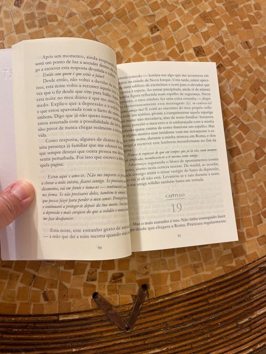 Livro de bolso ‘comer, orar, amar’