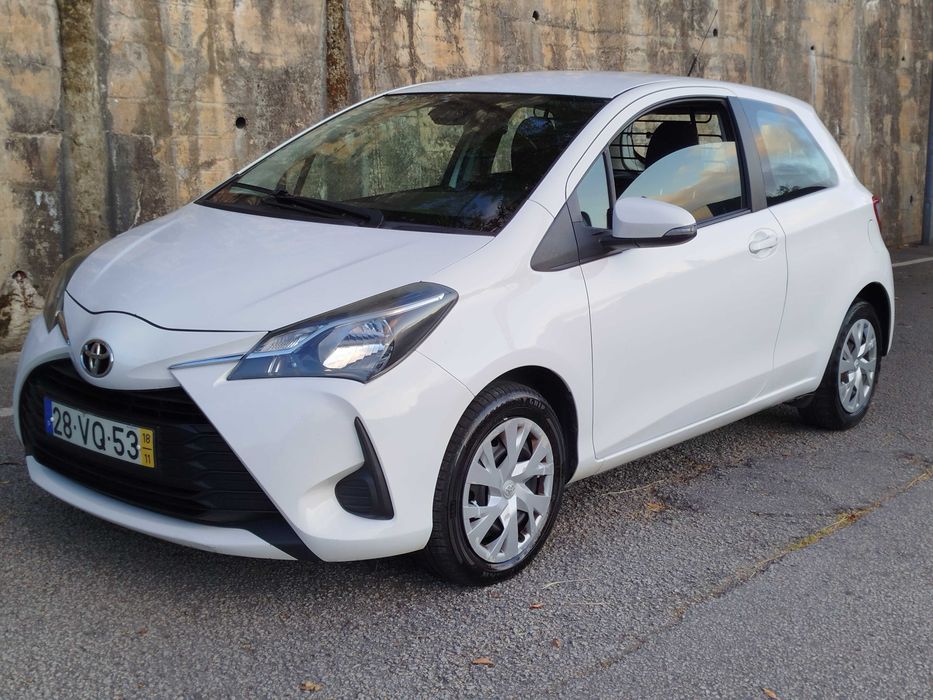 Toyota Yaris 1.4 D4D 90 CV Deduz IVA 11/2018