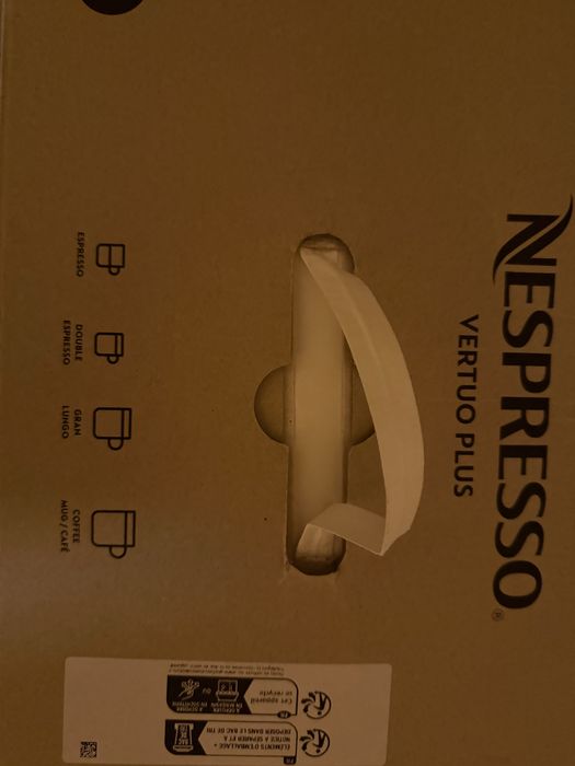 Maquina de café Nespresso Vertuo Plus