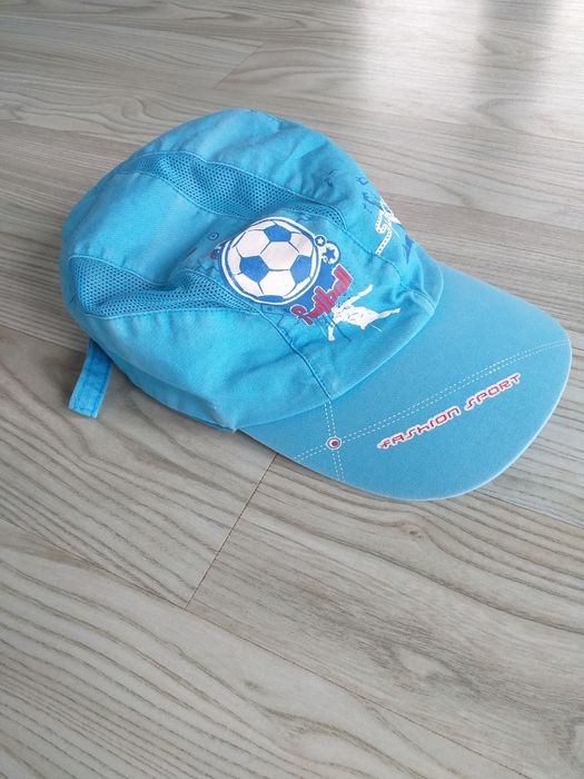 Czapka z daszkiem