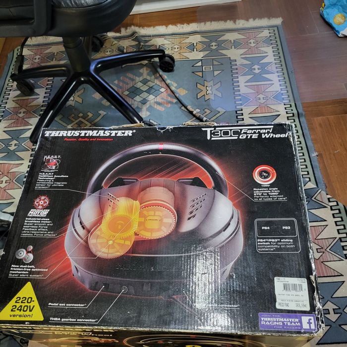 Vendo   thrustmaster t300