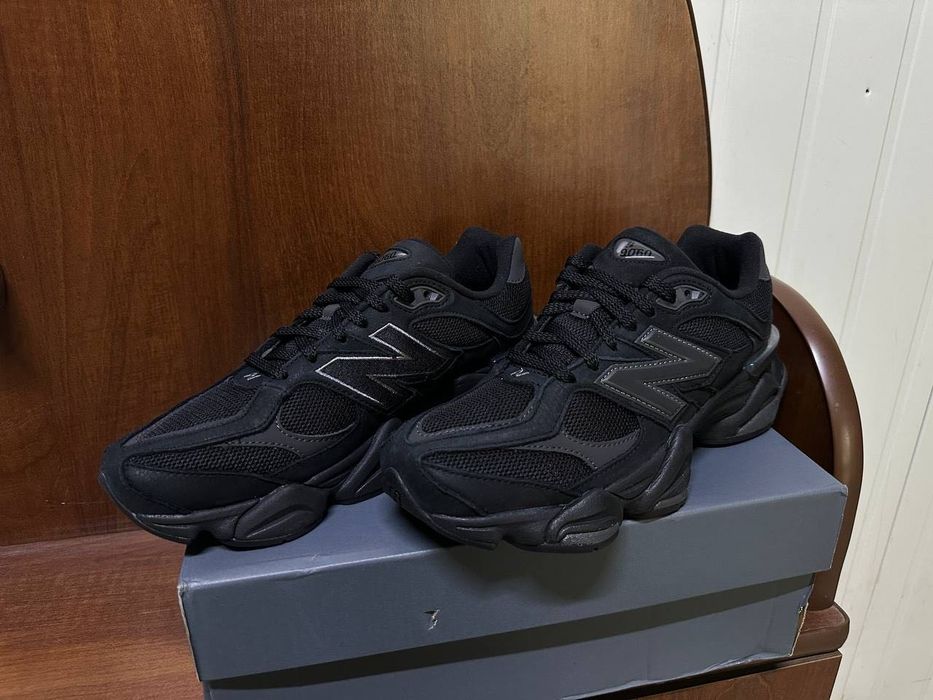Кросівки New Balance 9060 42 розмір U9060ZGE Black Cat кроссовки