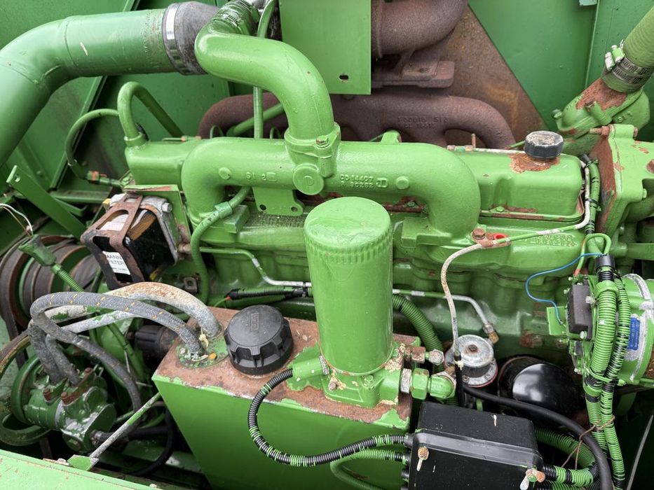 Комбайн Джон Дір 965