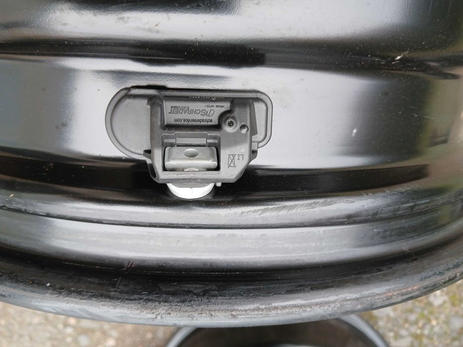 Felgi strukturalne 17'' 5x115 czujniki Opel Astra J Insignia B Zafira C Antara