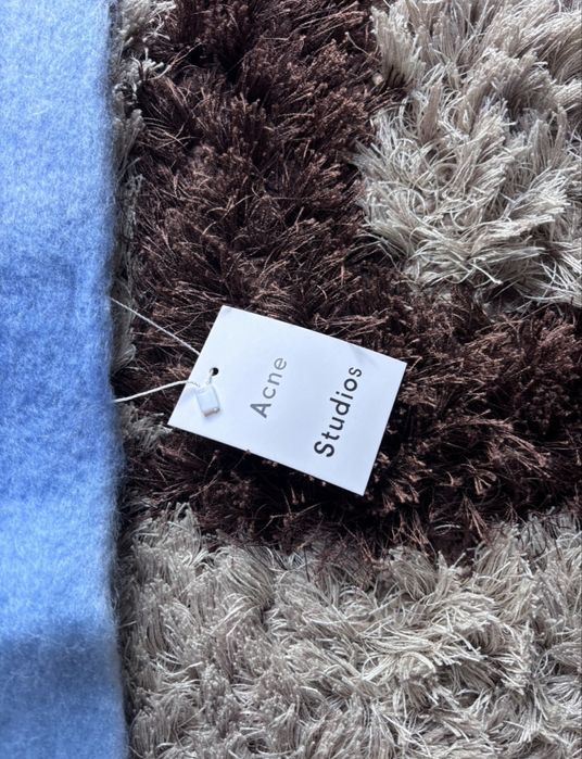 Cachecol Acne Studios