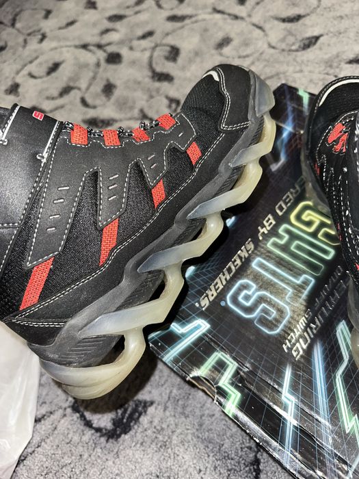 Черевики Skechers розмір 36,5 в ідеальному стані