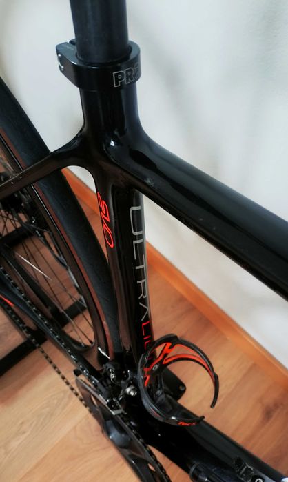 Rower szosowy BH Ultralight Evo - cena bez kompletnych kół