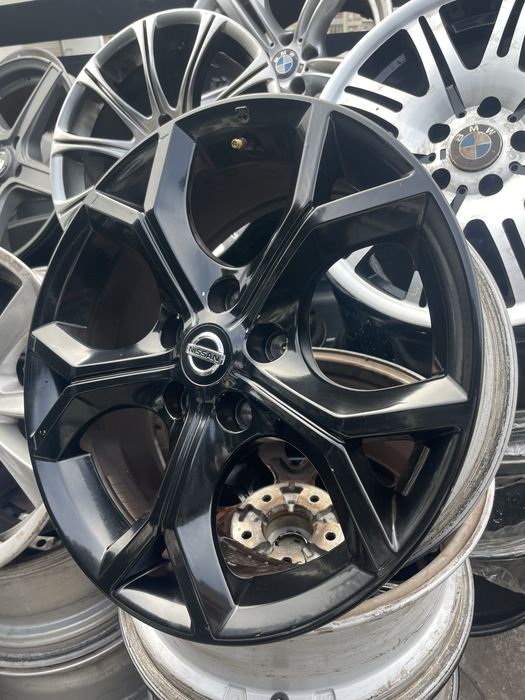 Jantes originais Nissan 17 5x114 Qashqai Juke.