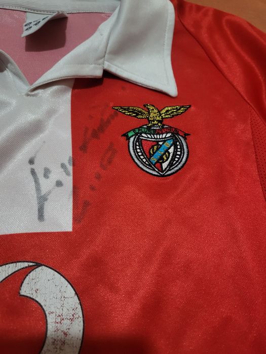 Camisola Benfica assinada por Eusébio