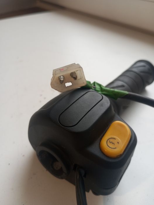 Rolgaz manetka gazu skuter 4T