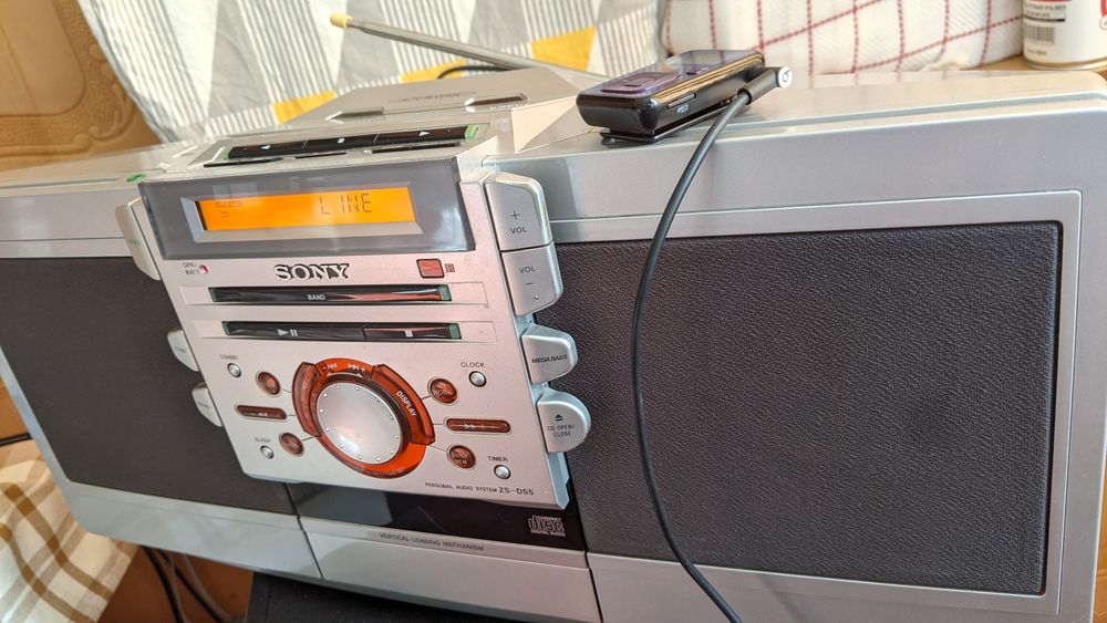 SONY personal audio system ZS - D55