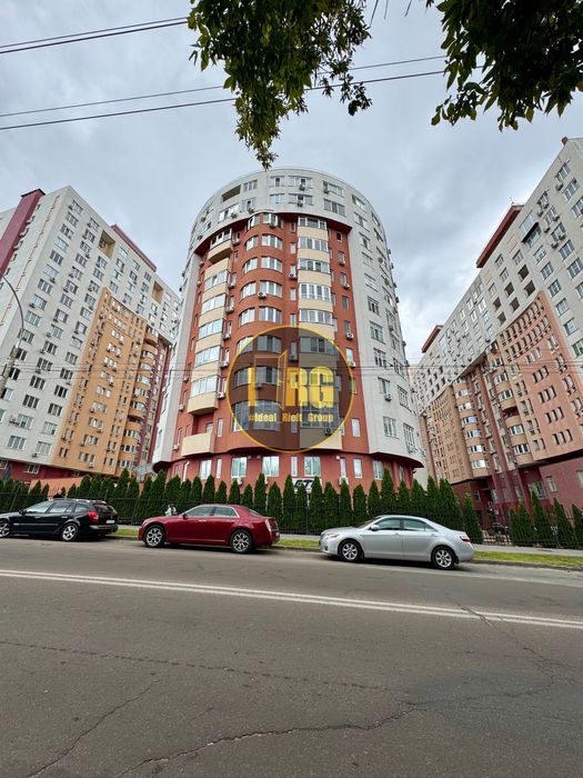 Без% магазин 70м2 Фёдора Эрнста 16, Кадетский Гай, Севастопольская пл.