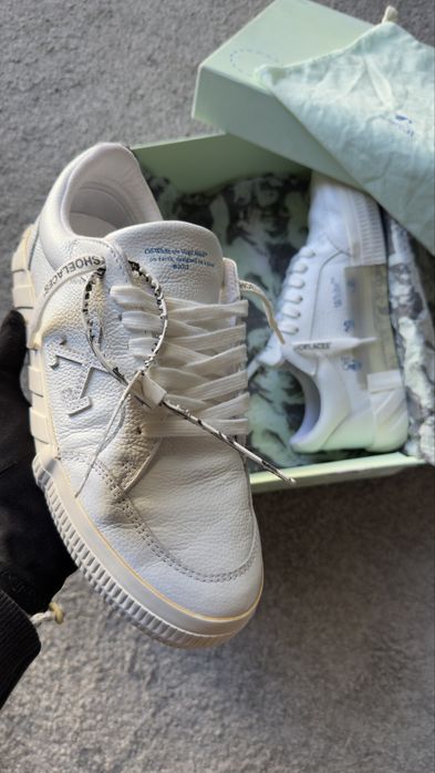 Off-White Low Vulcanized White Leather tamanho 40