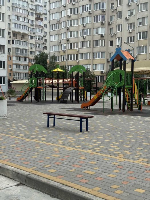 СРОЧНО! Вернисаж 3комн квартира на Таирова. 109м. 93К