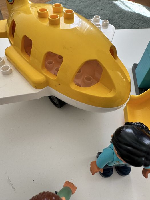 10871 LEGO Duplo aeroporto